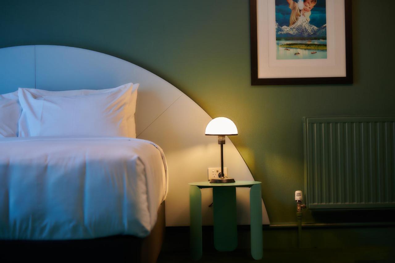 The Central Private Hotel By Naumi Hotels Κουίνσταουν Εξωτερικό φωτογραφία