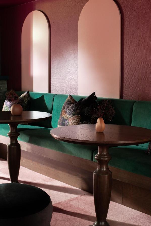 The Central Private Hotel By Naumi Hotels Κουίνσταουν Εξωτερικό φωτογραφία