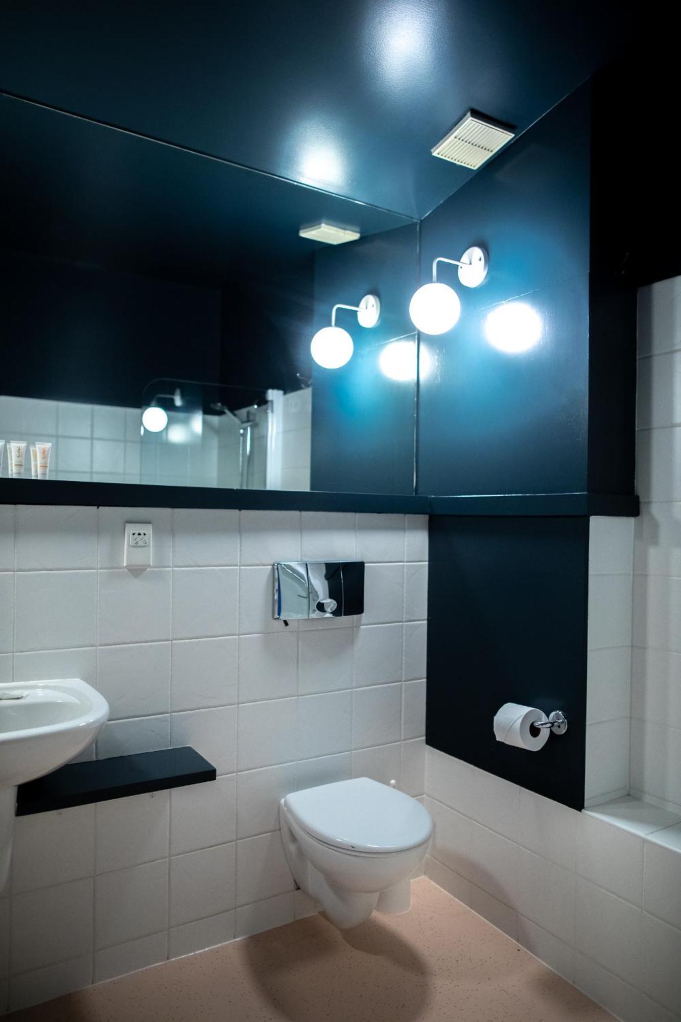 The Central Private Hotel By Naumi Hotels Κουίνσταουν Εξωτερικό φωτογραφία