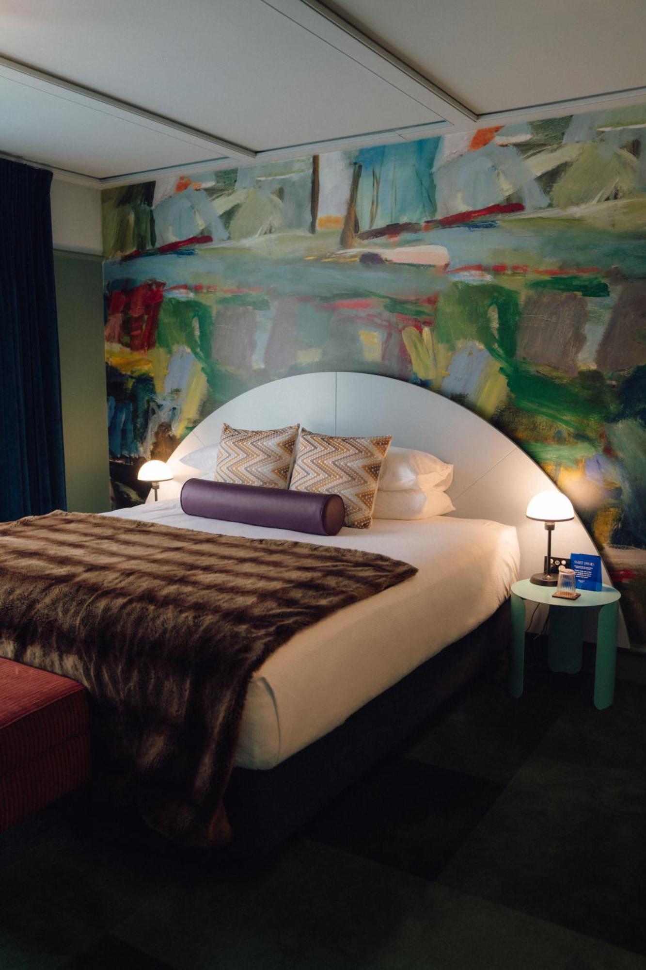 The Central Private Hotel By Naumi Hotels Κουίνσταουν Εξωτερικό φωτογραφία